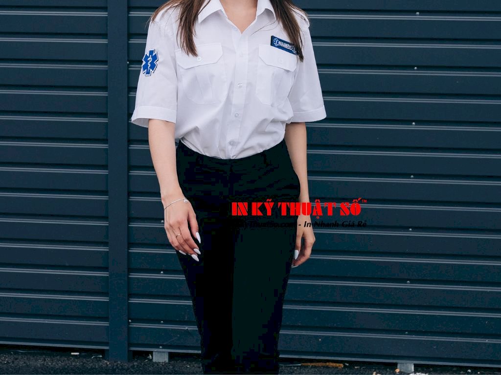 In phù hiệu học sinh TPHCM