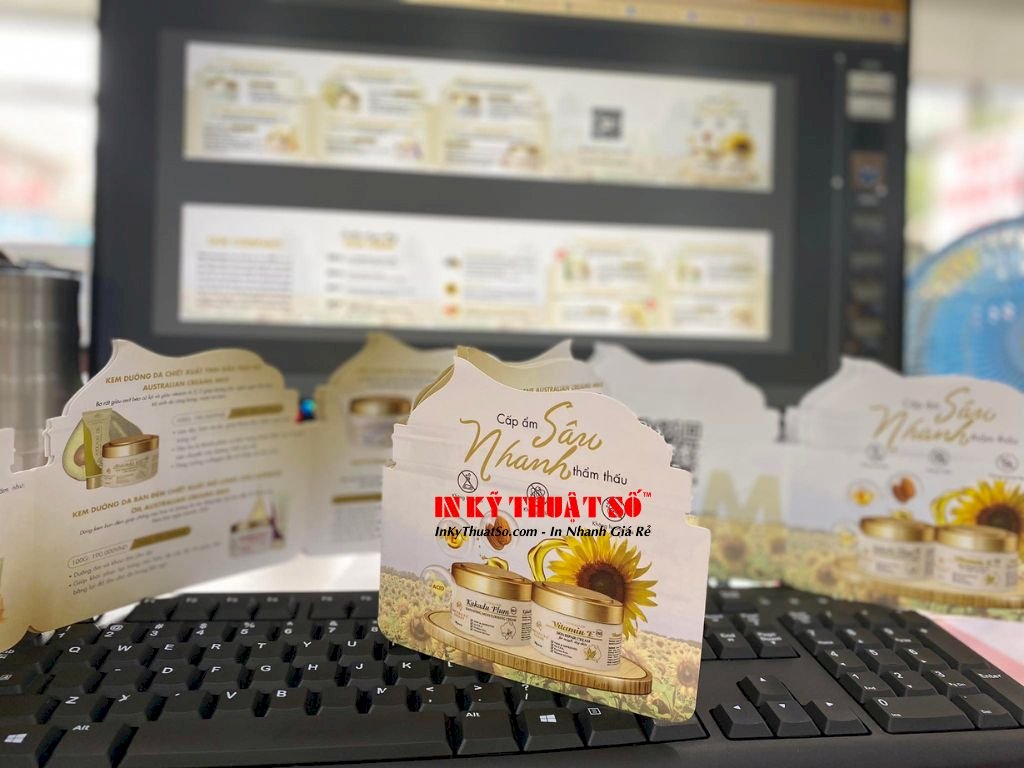 In tờ rơi gấp 5 theo yêu cầu TPHCM - In Kỹ Thuật Số Since 2006 - Ảnh: 2