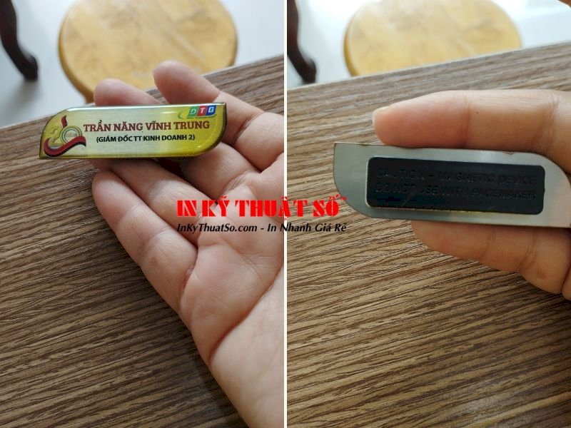 In thẻ tên đổ keo trong gắn nam châm theo yêu cầu TPHCM