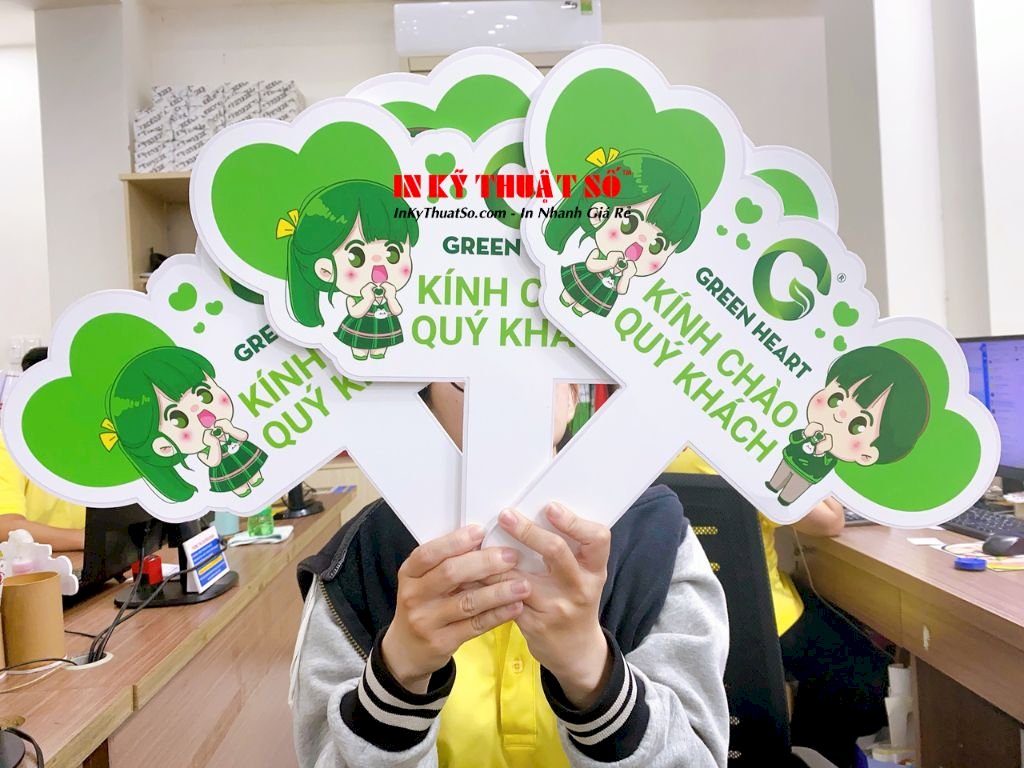 In hashtag cầm tay số lượng ít TPHCM