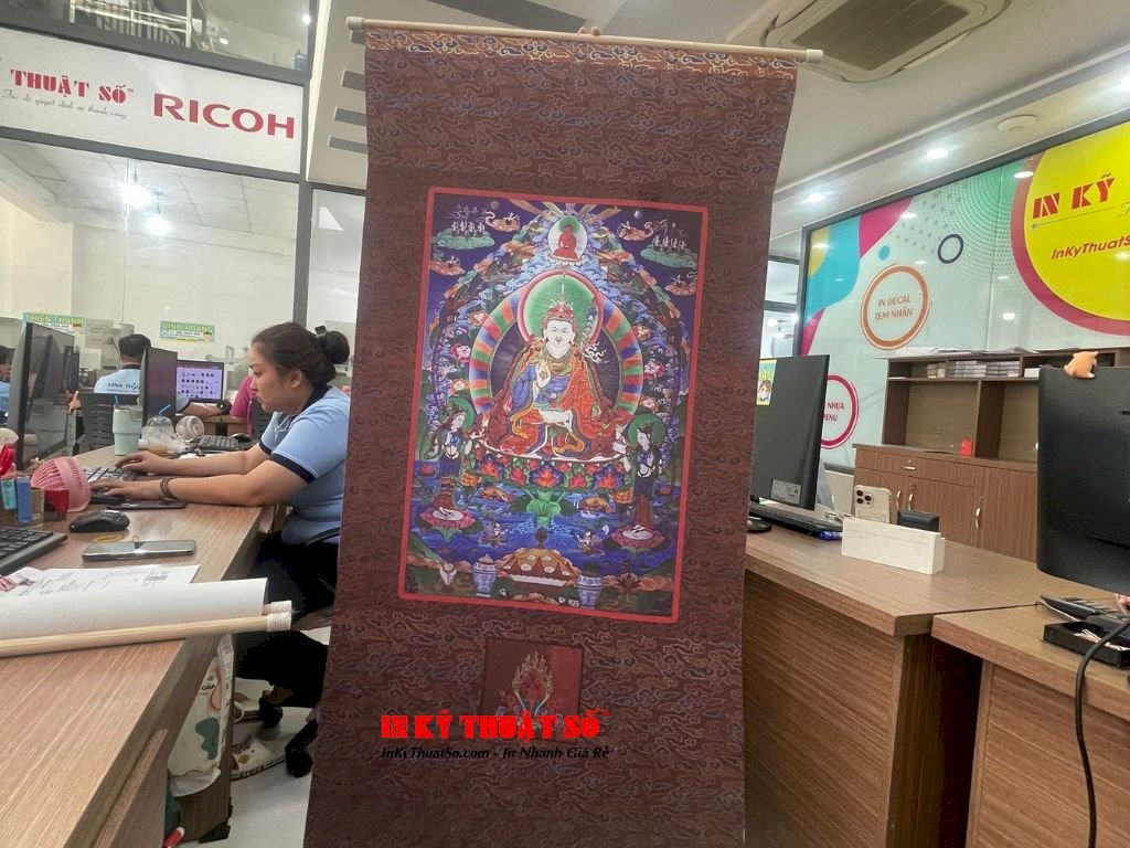 In tranh treo tường khổ lớn thờ tự với bạt canvas