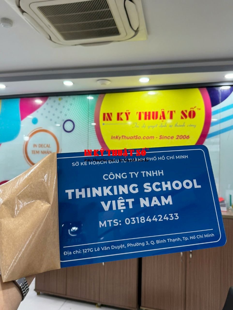 in-bi-n-hi-u-c-ng-ty-mica-trong-kh-a3-in-uv-l-n-mica-trong-3li-l-t