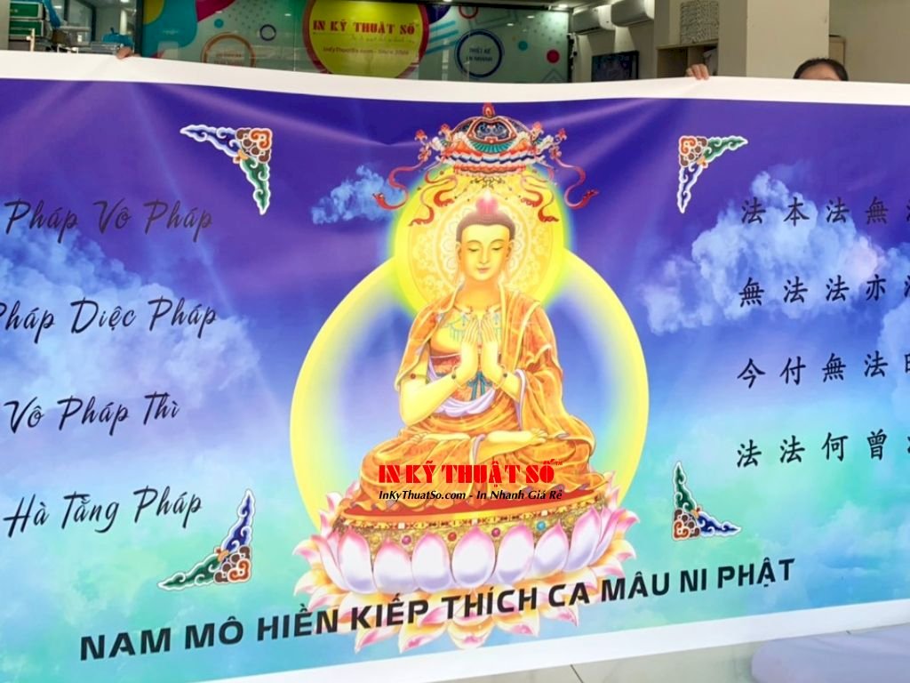 In tranh cúng dường treo trong chùa bằng vải bố Canvas