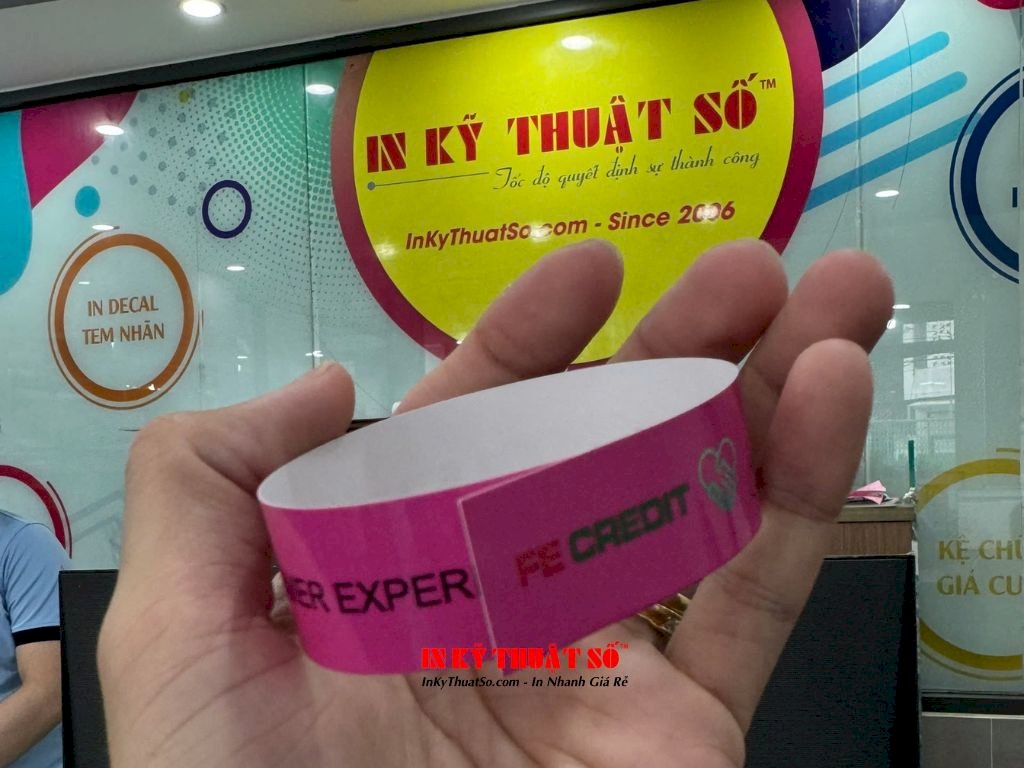 Vòng tay in hình theo yêu cầu TPHCM