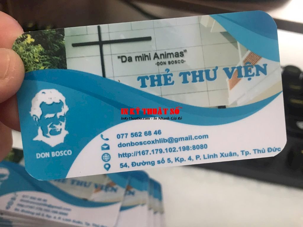 Thẻ sinh viên đa năng: thẻ ra vào cổng trường, thư viện, thang máy, gửi xe