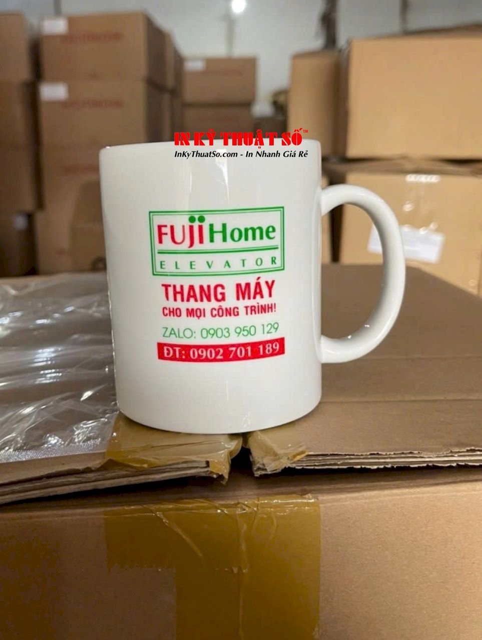 Mẫu in logo thông tin doanh nghiệp lên ly sứ làm quà tặng khách hàng