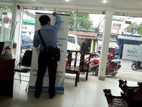 In standee Bình Thạnh