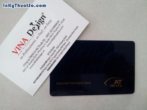 In danh thiếp bằng nhựa theo xu hướng mới