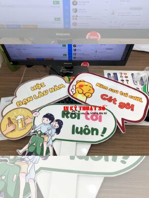In bảng hashtag cầm tay đám cưới - bảng hashtag năm sau tui cưới - INKTS443