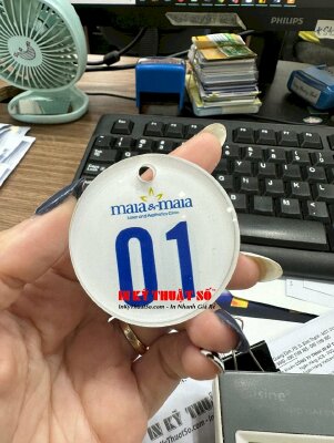 In móc khóa tròn Mica phòng khám chuyên khoa da liễu - INKTS945