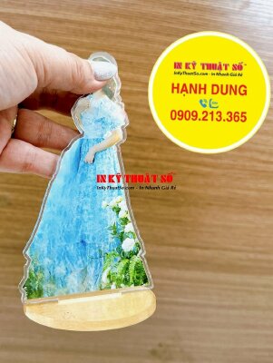 In tượng Mica ảnh chân dung làm quà tặng, standee Mica trong 5li in ảnh cá nhân - INKTS1413