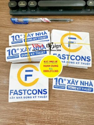 In nhãn slogan UV DTF bóc dán trực tiếp lên mũ bảo hộ lao động - INKTS3423