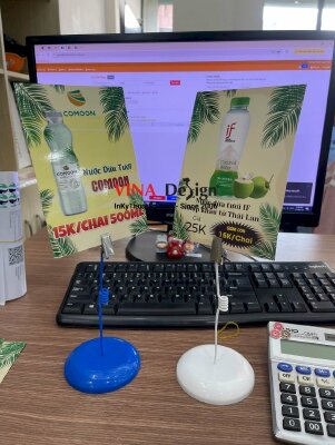 Set wobbler quảng cáo sản phẩm chai nước dừa tươi, kèm chân kẹp để bàn, lấy trong ngày - INKTS3439