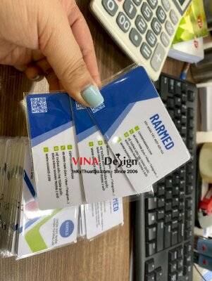 In name card bằng nhựa shop thiết bị y tế, chăm sóc sức khỏe cá nhân - INKTS848