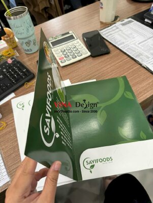 In Folder kẹp file hồ sơ, có tay gấp cho công ty thực phẩm - INKTS3580