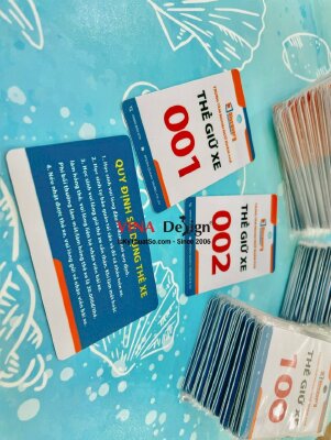 In thẻ giữ xe nhựa PVC chống trầy, kháng nước cho trung tâm ngoại ngữ - INKTS818