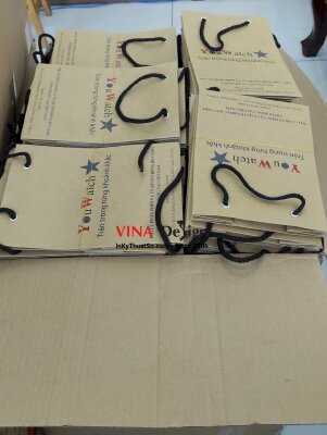 In túi giấy size trung 21cm x 31cm x 10cm Kraft nâu vàng 2000 túi - INKTS178