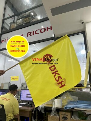 Làm cờ công ty vải Silk 2 mặt xỏ cây khổ 60cm x 80cm - INKTS975