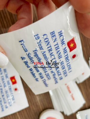 In tem UV DTF dán ly kỷ niệm 10 Year Anniversary of Working Together & Tên người nhận - INKTS1130