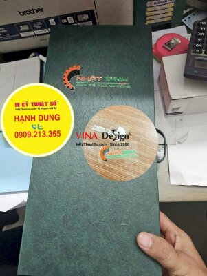 Xưởng in tem nhãn UV DTF dán siêu tiện lợi trên nhiều bề mặt (trừ vải) dán hộp quà Tết Doanh Nghiệp - INKTS2554