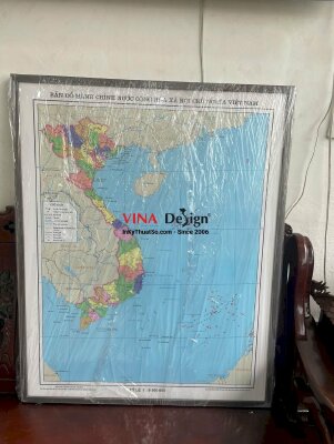 In bản đồ khổ lớn, đóng khung viền gỗ, in mực dầu bóng vải Canvas - INKTS2219