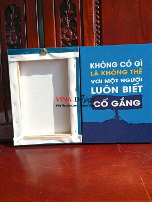 In tranh slogan treo tường Không Có Gì Là Không Thể Với Một Người Luôn Biết Cố Gắng, in Canvas đóng khung - INKTS2743