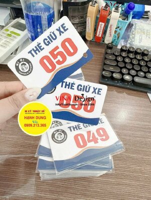 Làm thẻ nhựa giữ xe quán Coffee & Playkids, đánh sổ nhảy theo yêu cầu - INKTS2711