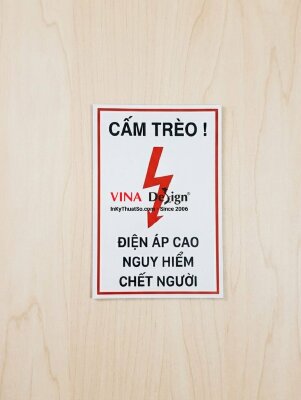 In biển báo Cấm trèo, điện áp cao nguy hiểm chết người, in Decal sữa khổ lớn - INKTS2754