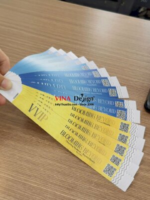 In vòng đeo tay sự kiện check in, in PP keo keo, cán mờ, cắt rời từng dây, đính keo ngay đầu dây - INKTS3727