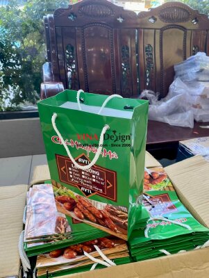 In túi giấy đựng lạp xưởng làm quà Tết - INKTS3787