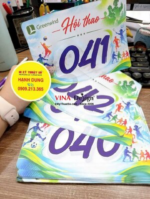 Làm BIB số đeo giải chạy hội thao công ty sản xuất nội thất xuất khẩu, in Silk mực dầu mờ, cắt thành phẩm - INKTS3826