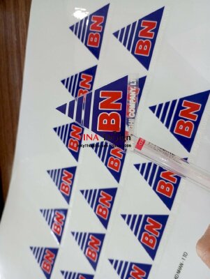 In logo công ty thiết bị công nghiệp, in tem logo hình tam giác - INKTS865
