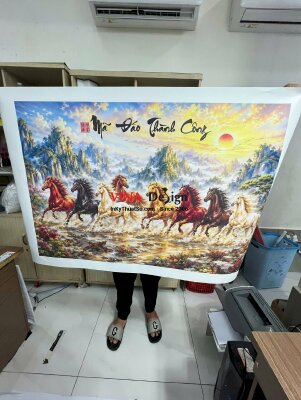 In tranh canvas Mã Đáo Thành Công, in mực dầu bóng, chừa biên, giao cuộn - INKTS3853