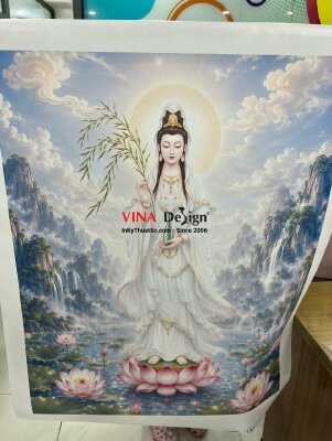 In tranh Quán Thế Âm Bồ Tát, in Canvas mực dầu bóng, chừa biên, giao cuộn - INKTS3852