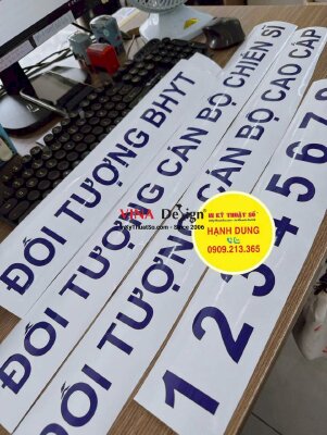 Cắt chữ Decal dán quầy phát thuốc bệnh viện, cắt vi tính chữ, số Decal vật tư màu xanh dương - INKTS3890
