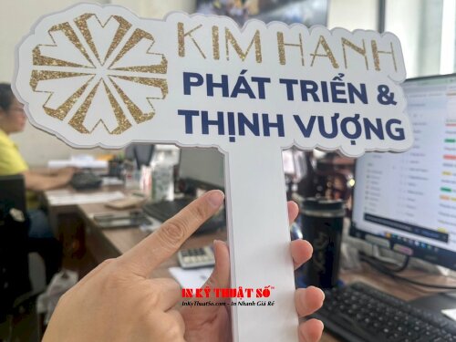 Hashtag cầm tay Slogan công ty Phát Triển & Thịnh Vượng - MSN331