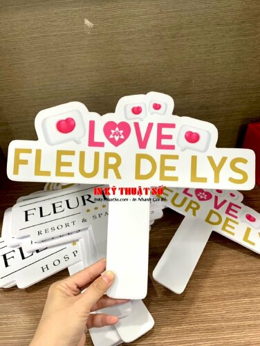 Hashtag cầm tay LOVE Fleur de Lys - MSN428