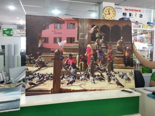 Báo Pháp Luật đưa tin về InKyThuatSo.com: Bí quyết tô điểm không gian làm việc thêm tươi mới