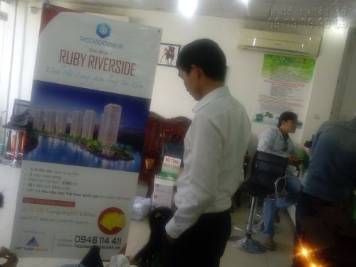 Giá in PP ngoài trời tại TPHCM