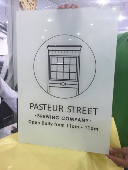 In UV lên kính làm tranh trang trí, gương nội thất decor, in lên kính cường lực