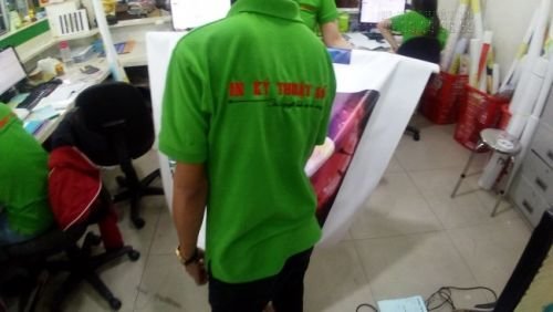 Gọi ngay hotline In Kỹ Thuật Số để nhận được tư vấn, báo giá và đặt in tranh canvas giá rẻ, có hàng trong ngày tại TPHCM