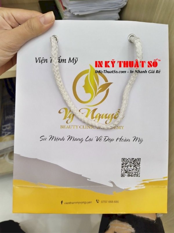 Túi giấy quảng cáo – vật phẩm đơn giản nhưng hữu dụng - Ảnh: 1