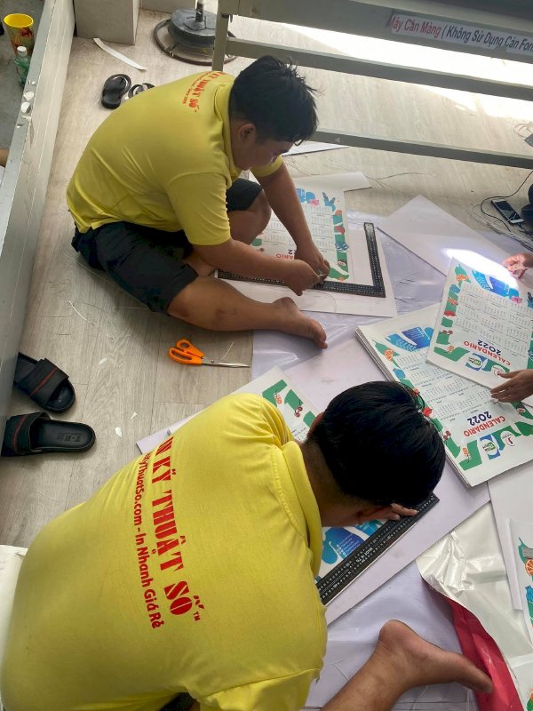 In ấn & Gia công lịch 2022 tại In Kỹ Thuật Số Since 2006 - Ảnh: 3