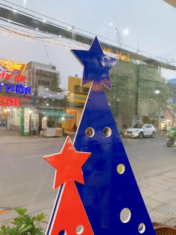 Background cây thông Noel - In mô hình cây thông Giáng sinh - Trang trí tiểu cảnh đơn giản mà đẹp - Ảnh: 4