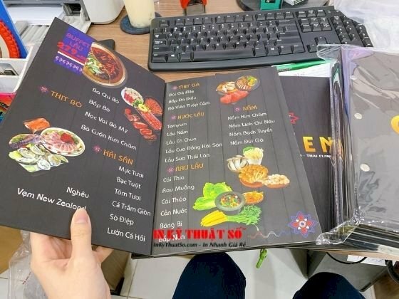 Menu bìa bồi carton cứng - cấn rãnh đóng gáy ốc ngoài - Ảnh: 1