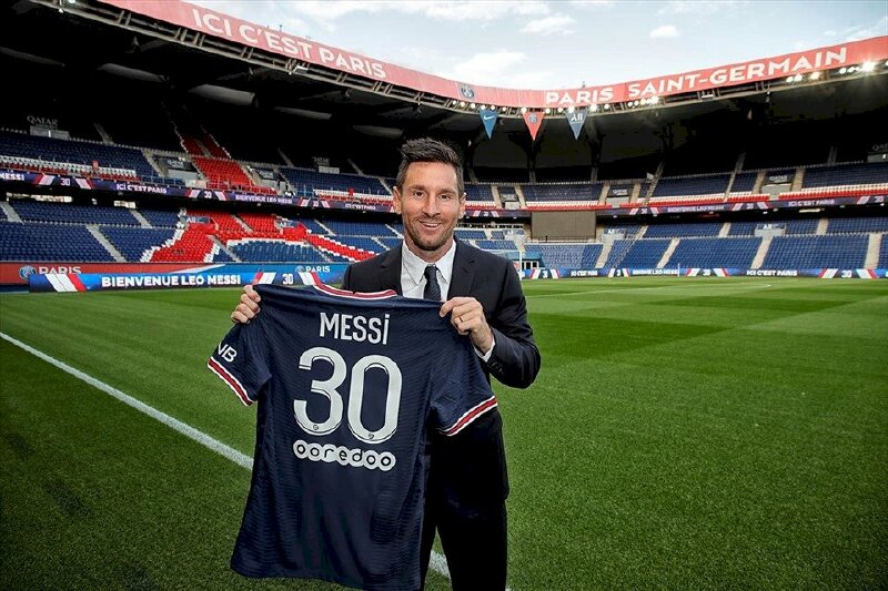 Ảnh nền Messi 4k tại PSG, anh sẽ khoác áo số 30