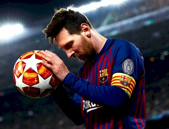 Messi đang bất đồng quan điểm với ban lãnh đạo Barca.