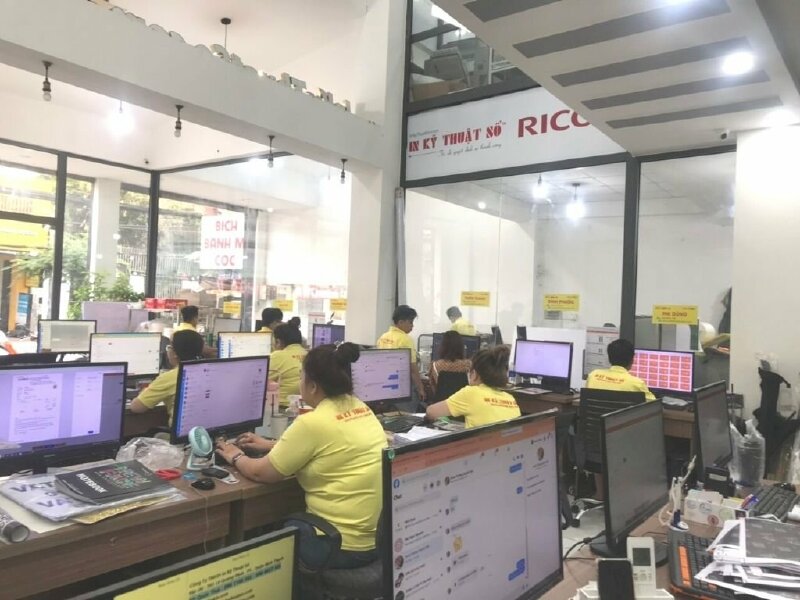 Nhân viên kế toán bán hàng tại Công ty In Kỹ Thuật Số