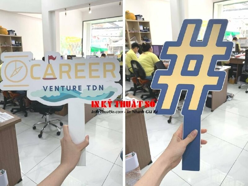 Hashtag cầm tay sự kiện của Career Venture TDN - Ảnh: 2