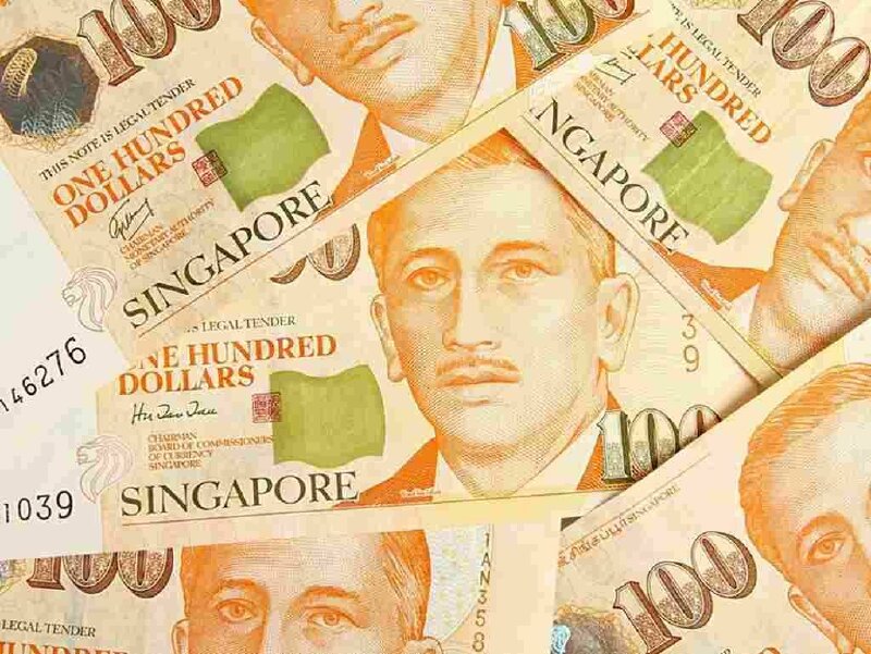 Hình ảnh tiền Singapore chứa đựng nhiều thông tin hữu ích về nền tài chính và kinh tế của Singapore. Đó là những gì bạn sẽ khám phá được nếu xem qua tập hình ảnh này. Chúng sẽ cung cấp cho bạn cái nhìn tổng quan về các đặc điểm của đồng tiền Singapore, cùng với những sự biến động của nó trong thời gian gần đây.